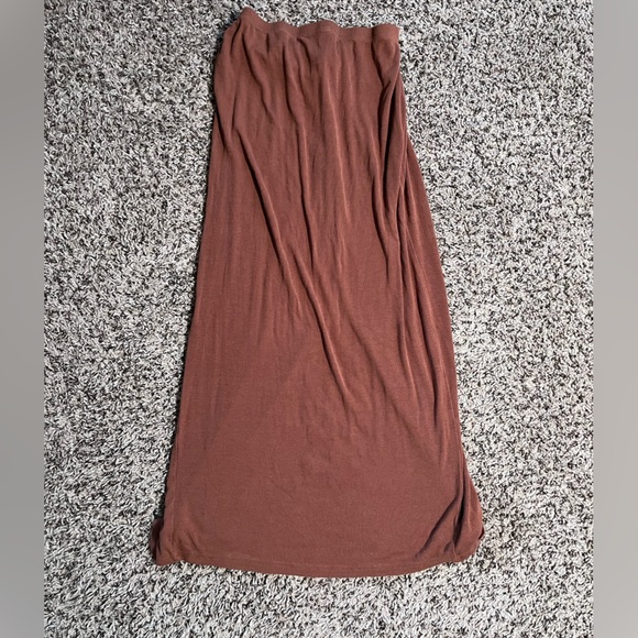 SHEIN Brown Bodycon Pencil Skirt with Front Slit – Form Fitting Stretch - Picture 5 of 5